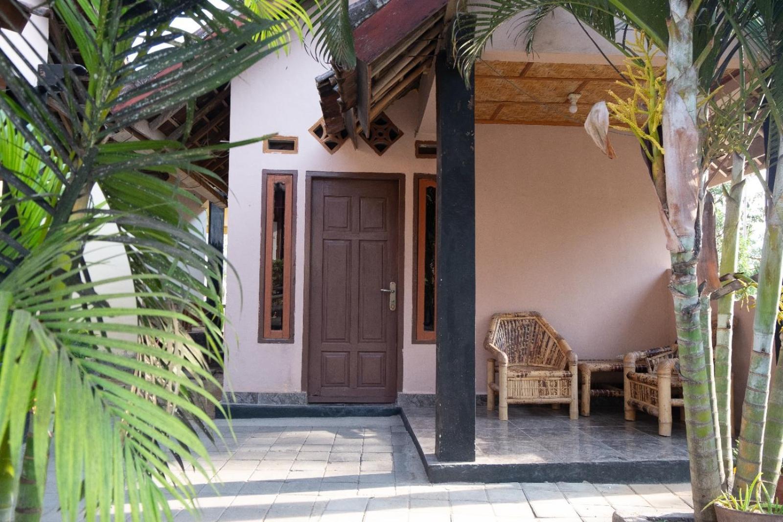 Gani Homestay Kuta  Exterior photo
