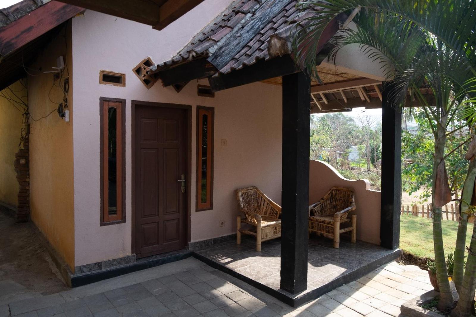 Gani Homestay Kuta  Exterior photo