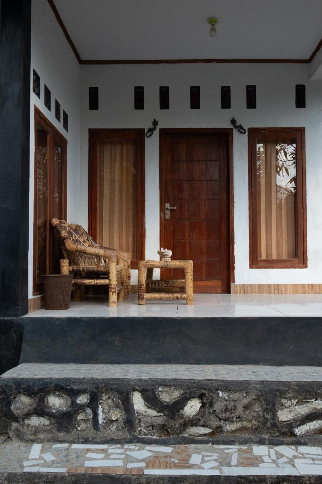 Gani Homestay Kuta  Exterior photo