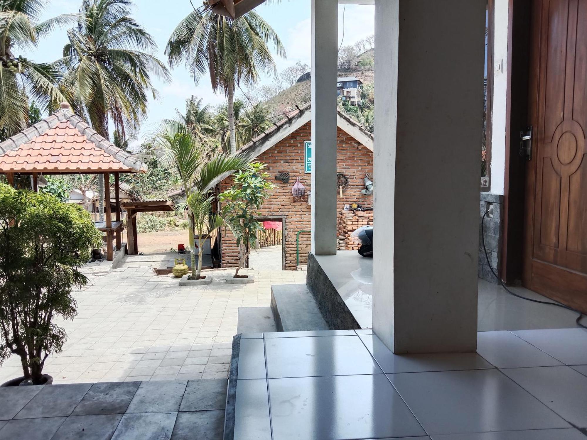 Gani Homestay Kuta  Exterior photo