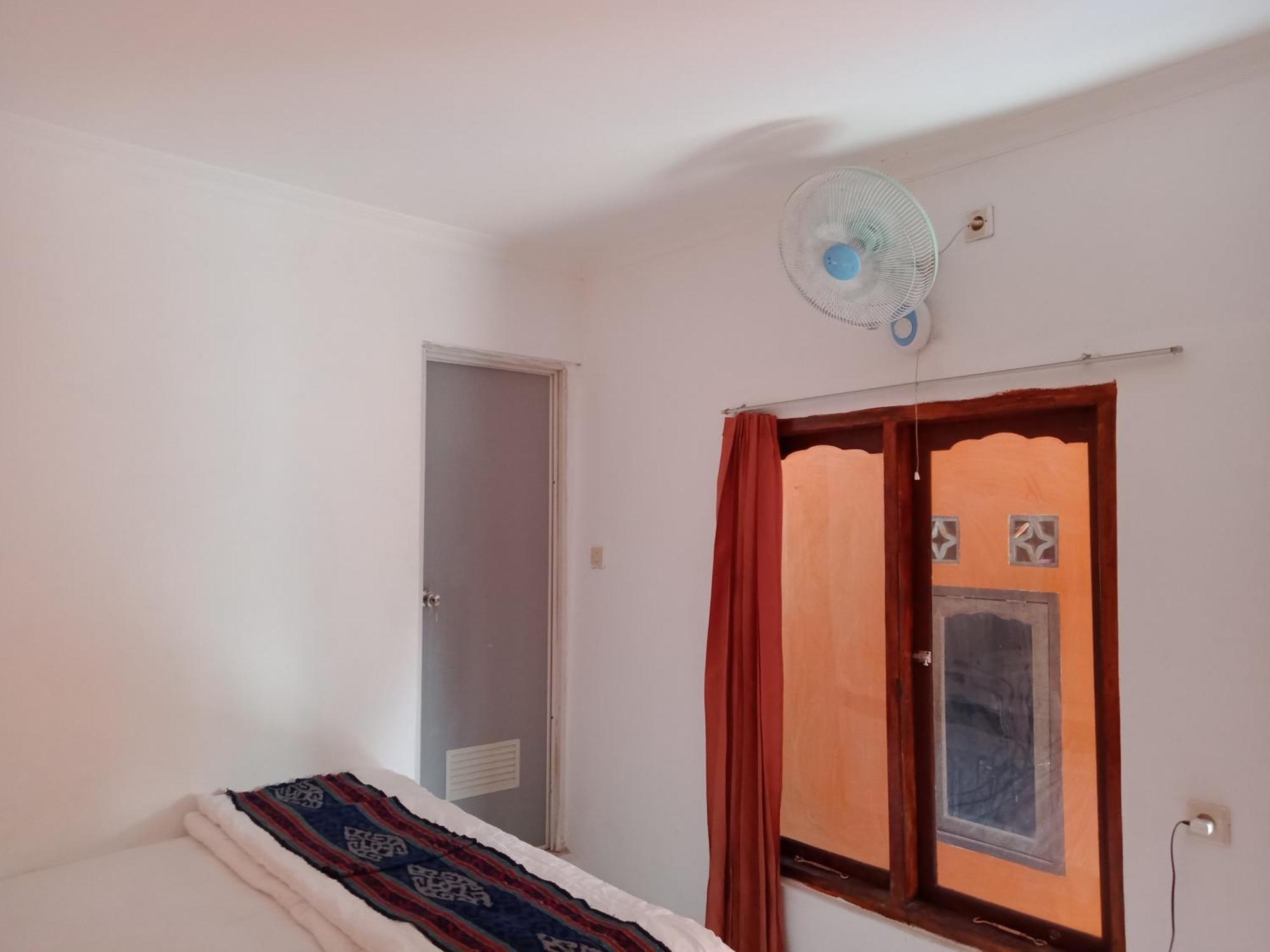 Gani Homestay Kuta  Room photo