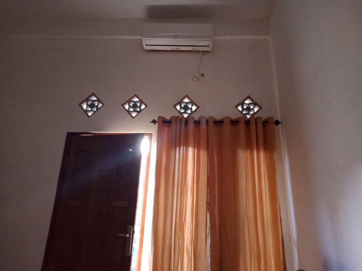 Gani Homestay Kuta  Exterior photo