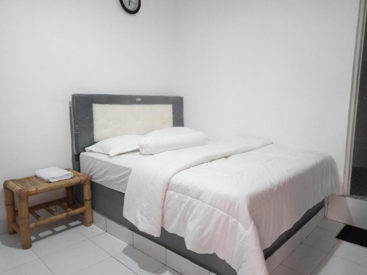 Gani Homestay Kuta  Exterior photo